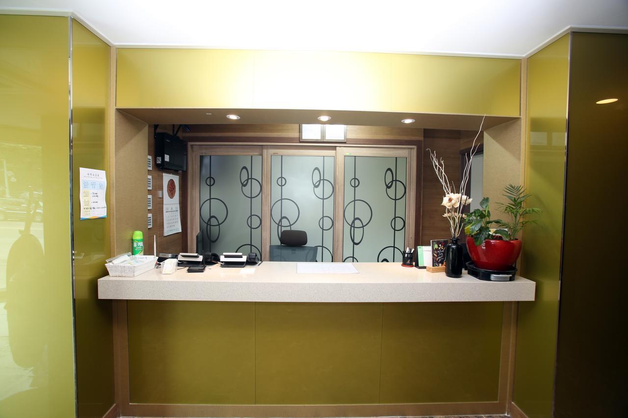 Champion Hotel Jeju Exterior foto